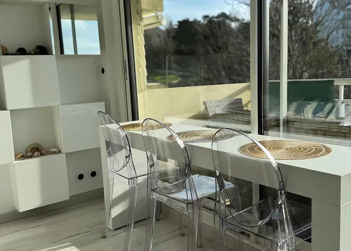 Les Remparts Sur - Domaine Des Roches A Daire *